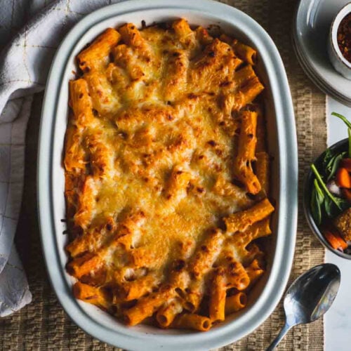 A tray of 5 ingredient meatless baked ziti, a Kraft copycat recipe
